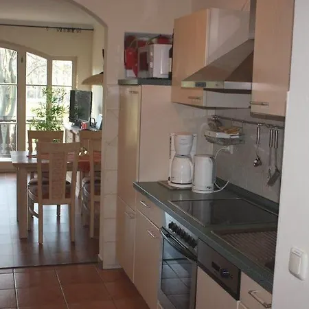 Appartementhaus Laguna Апартаменты Кюлунгсборн